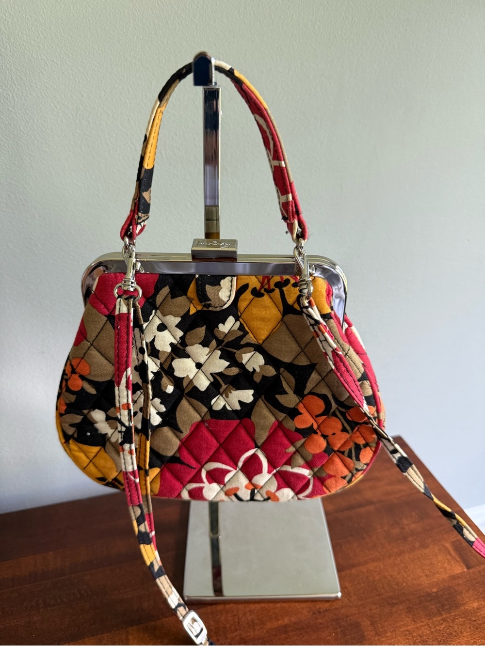 VERA BRADLEY Clasp Clutch/Crossbody Bittersweet